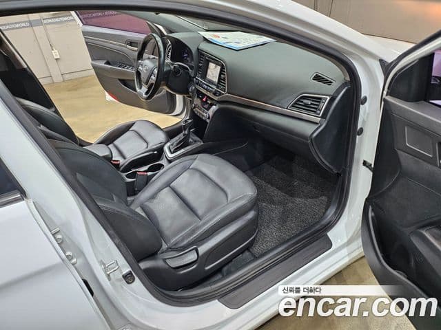 Hyundai Avante AD Modern, 2016 18