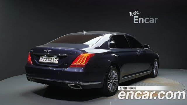 Genesis EQ900 Luxury, 2016 2