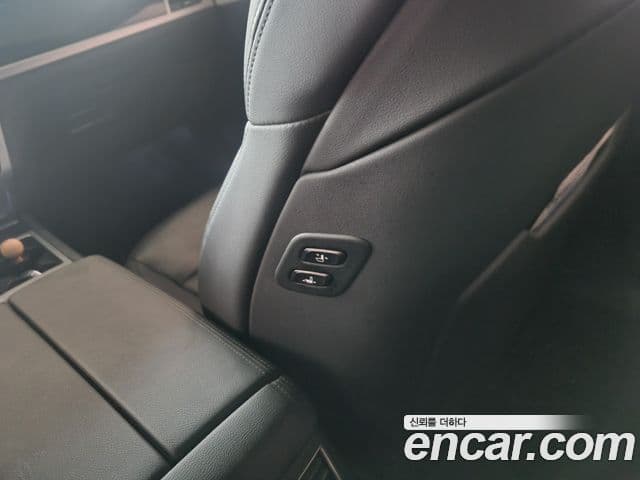 Genesis G80 Luxury, 2019 20