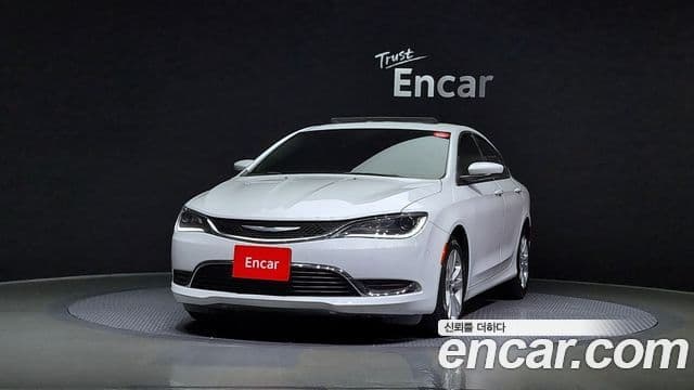 크라이슬러 200 2세대 2.4 Limited, 2015 3