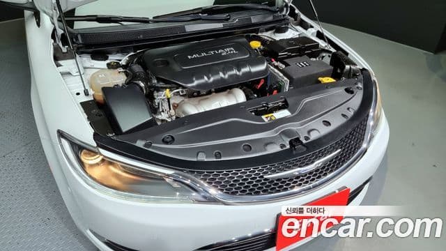 크라이슬러 200 2세대 2.4 Limited, 2015 6