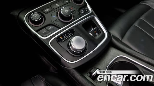 크라이슬러 200 2세대 2.4 Limited, 2015 9