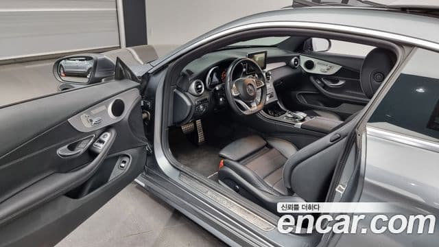 Mercedes-Benz C-класс W205 C200 купе, 2016 10