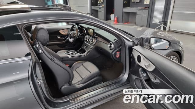 Mercedes-Benz C-класс W205 C200 купе, 2016 12