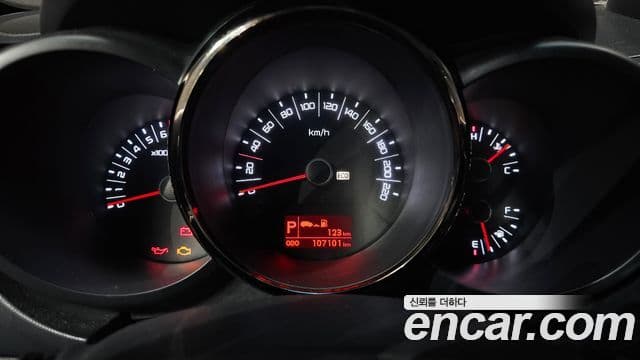 Kia Soul Safety, 2011 8