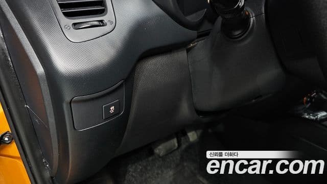 Kia Soul Safety, 2011 19