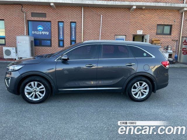 Kia All New Sorento Prestige, 2016 3