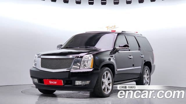 Cadillac Escalade 3세대, 2011 1