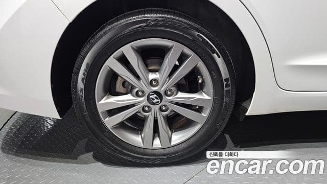 Hyundai Avante AD Modern, 2016 все фото