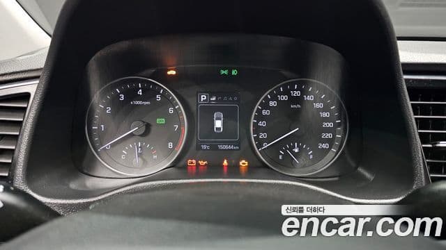 Hyundai Avante AD Modern, 2016 8