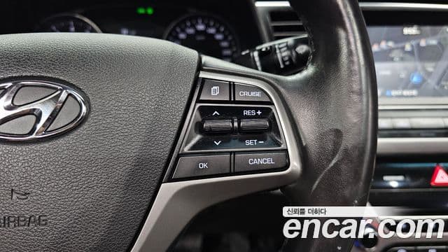 Hyundai Avante AD Modern, 2016 10