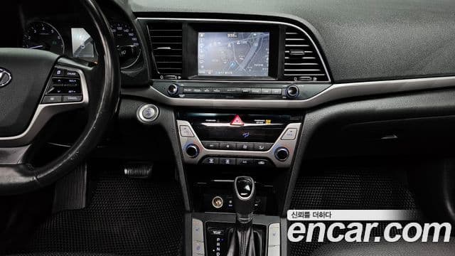 Hyundai Avante AD Modern, 2016 15