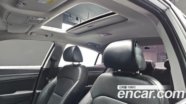 Hyundai Avante AD Modern, 2016 20