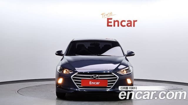 Hyundai Avante AD 1.6 GDI Smart, 2016 9