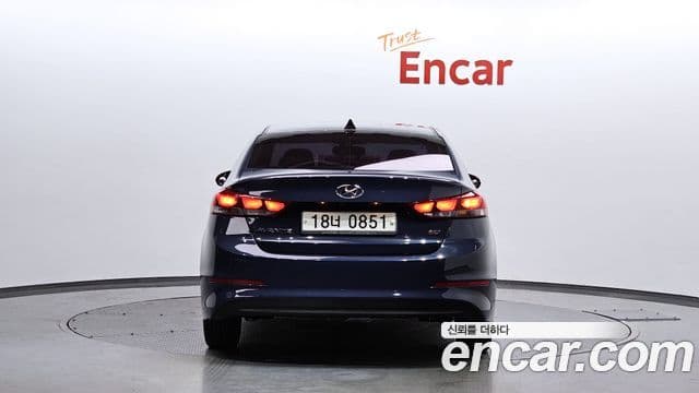 Hyundai Avante AD 1.6 GDI Smart, 2016 16