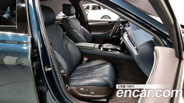 Genesis G80 (RG3) бензин 2.5 турбо AWD, 2021 10