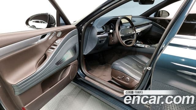 Genesis G80 (RG3) бензин 2.5 турбо AWD, 2021 11