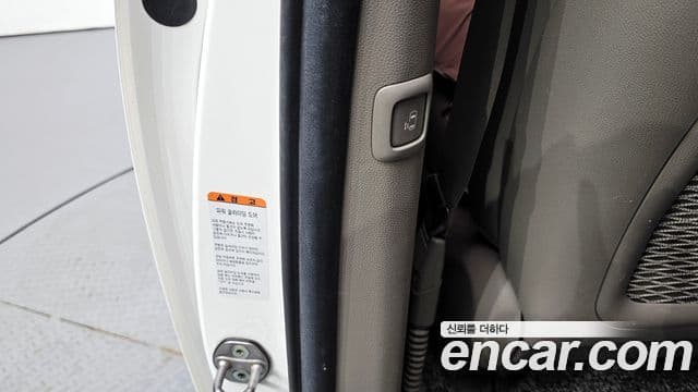 Kia All New Carnival Noblesse, 2016 18