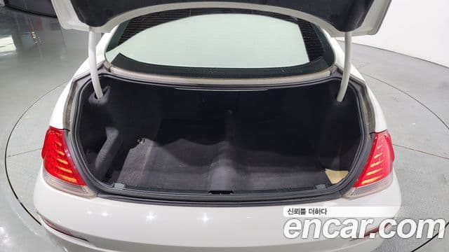 BMW M6 (E63) M6 купе, 2007 20