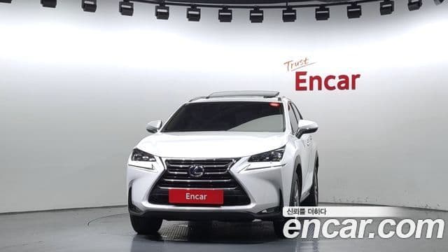 Lexus NX300h Supreme, 2017 3