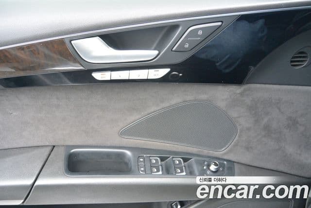 Audi New A8 D4, 2014 19