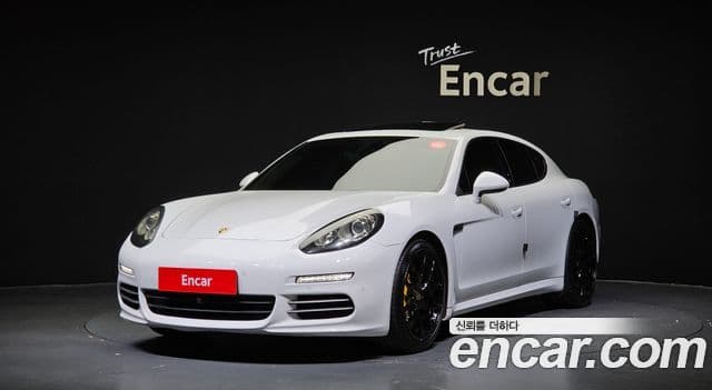 Porsche Panamera 970, 2015 1