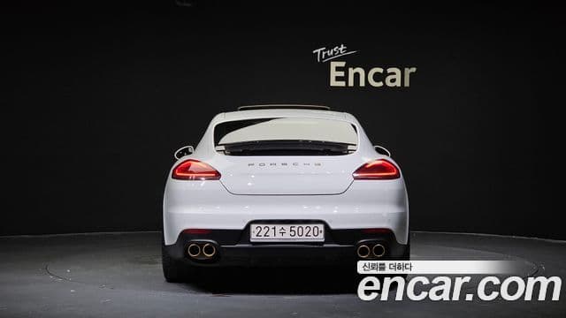 Porsche Panamera 970, 2015 4