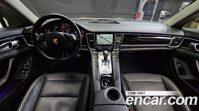 Porsche Panamera 970, 2015 7
