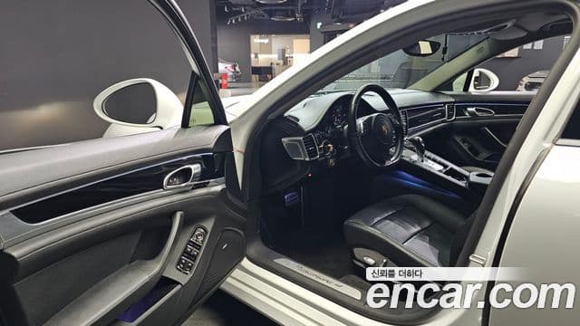 Porsche Panamera 970, 2015 12