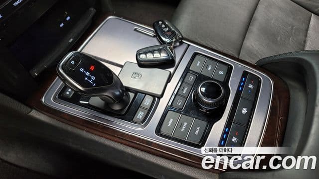 Hyundai Equus(новый кузов / новое поколение) Premium, 2015 9