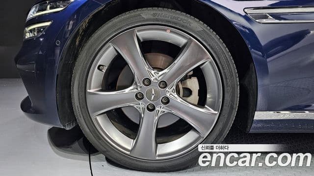 Genesis G80 (RG3) бензин 2.5 турбо AWD, 2021 все фото