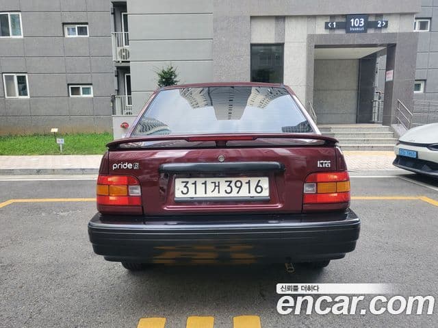 Kia Pride Beta GLXi, 1997 все фото