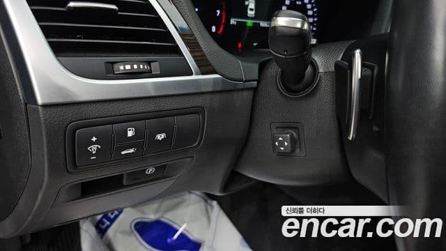 Genesis G80 Premium Luxury, 2017 13