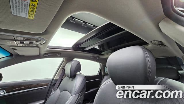 Genesis G80 Premium Luxury, 2017 19