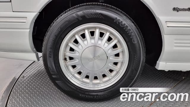 Lincoln 타운카 4.6L V8, 1997 все фото