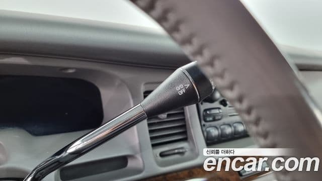 Lincoln 타운카 4.6L V8, 1997 9