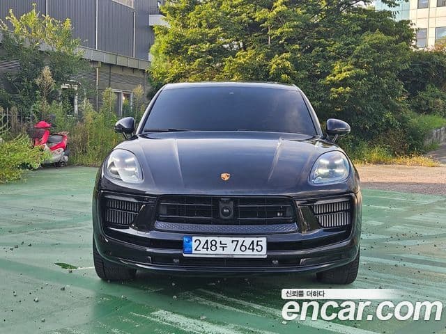 Porsche Macan 95B, 2023 1
