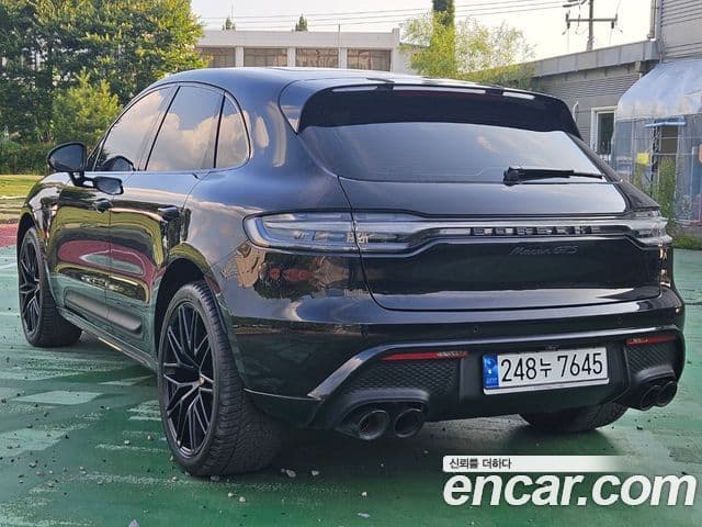 Porsche Macan 95B, 2023 6