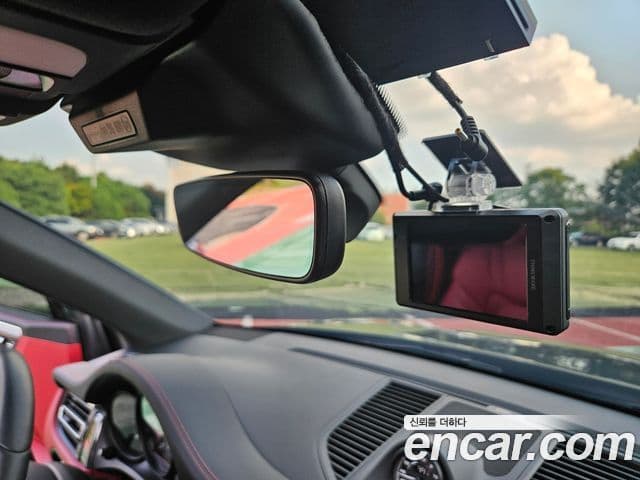 Porsche Macan 95B, 2023 18