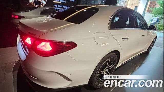 Mercedes-Benz E-класс W214 AMG Line, 2024 3