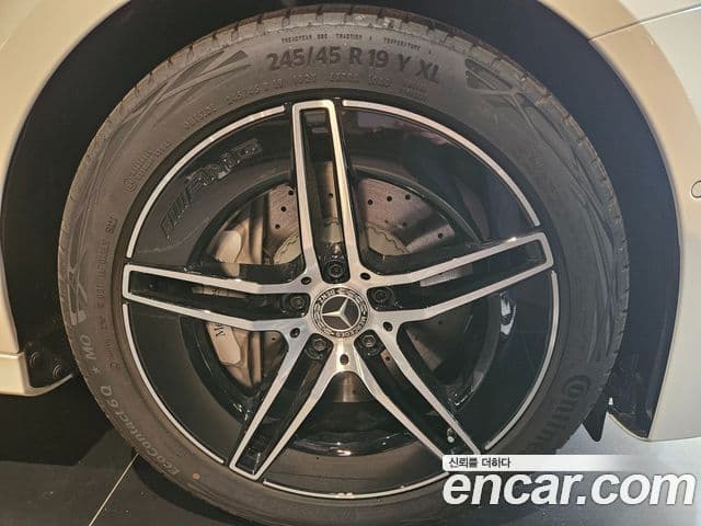 Mercedes-Benz E-класс W214 AMG Line, 2024 20