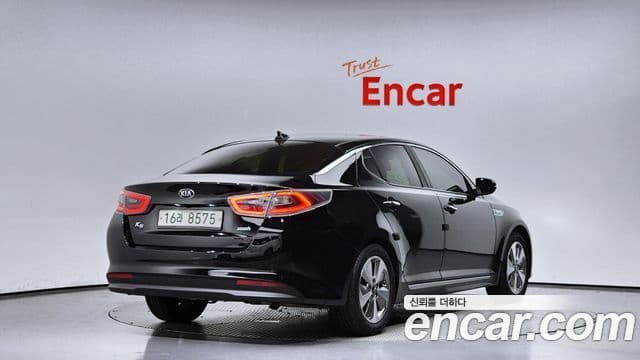 Kia K5 гибрид Noblesse, 2015 2