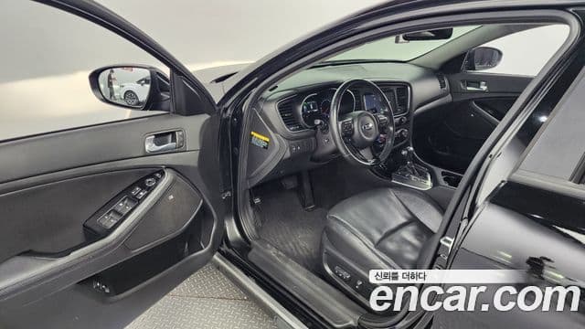 Kia K5 гибрид Noblesse, 2015 10