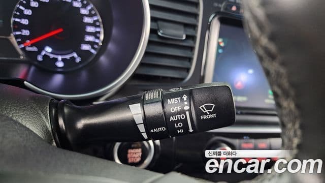 Kia K5 гибрид Noblesse, 2015 15