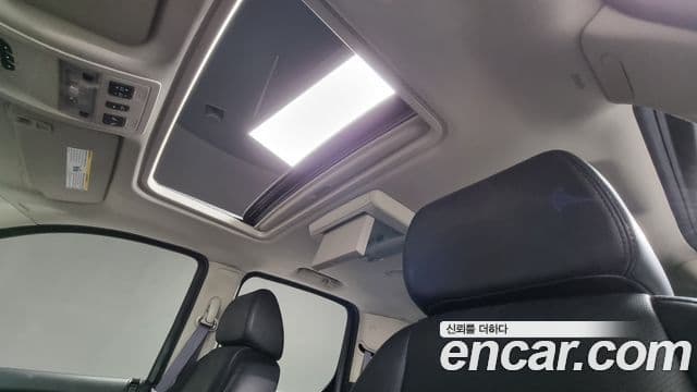 Cadillac Escalade 3세대, 2008 11