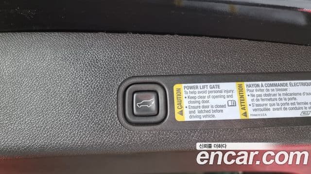 Cadillac Escalade 3세대, 2008 20