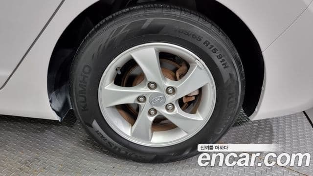 Hyundai Avante MD M16 GDI Smart, 2013 все фото