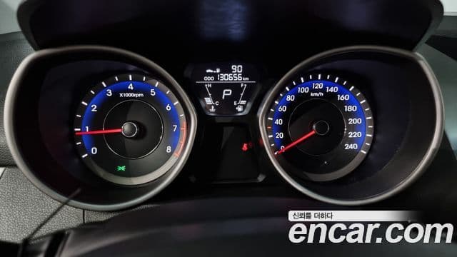 Hyundai Avante MD M16 GDI Smart, 2013 8