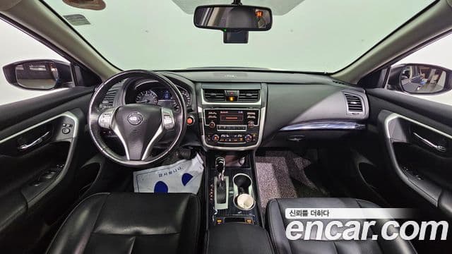 Nissan 알티마 L33, 2017 7