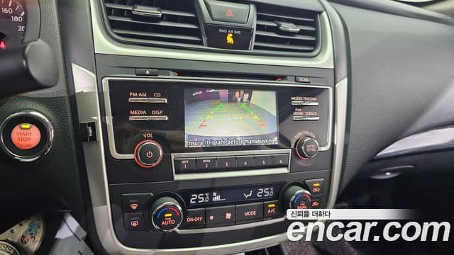 Nissan 알티마 L33, 2017 19